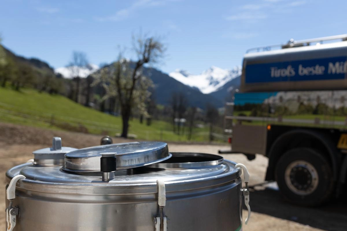 Milchkanne_berglandmilch-bydanielakoeppl-hr-210508124610.jpg